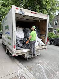 Best Dumpster Rental Services  in Covedale, OH